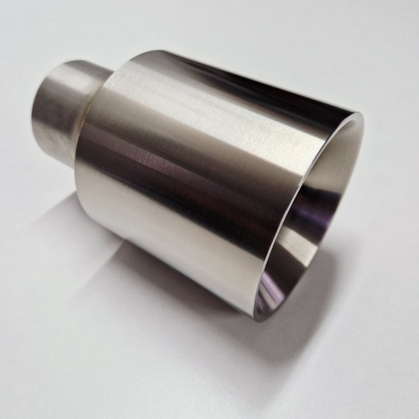 Pogrubiona końcówka wydechu INOX 4 cale 101 mm prosta stal nierdzewna