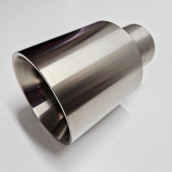 Pogrubiona końcówka wydechu INOX 4 cale 101 mm prosta stal nierdzewna